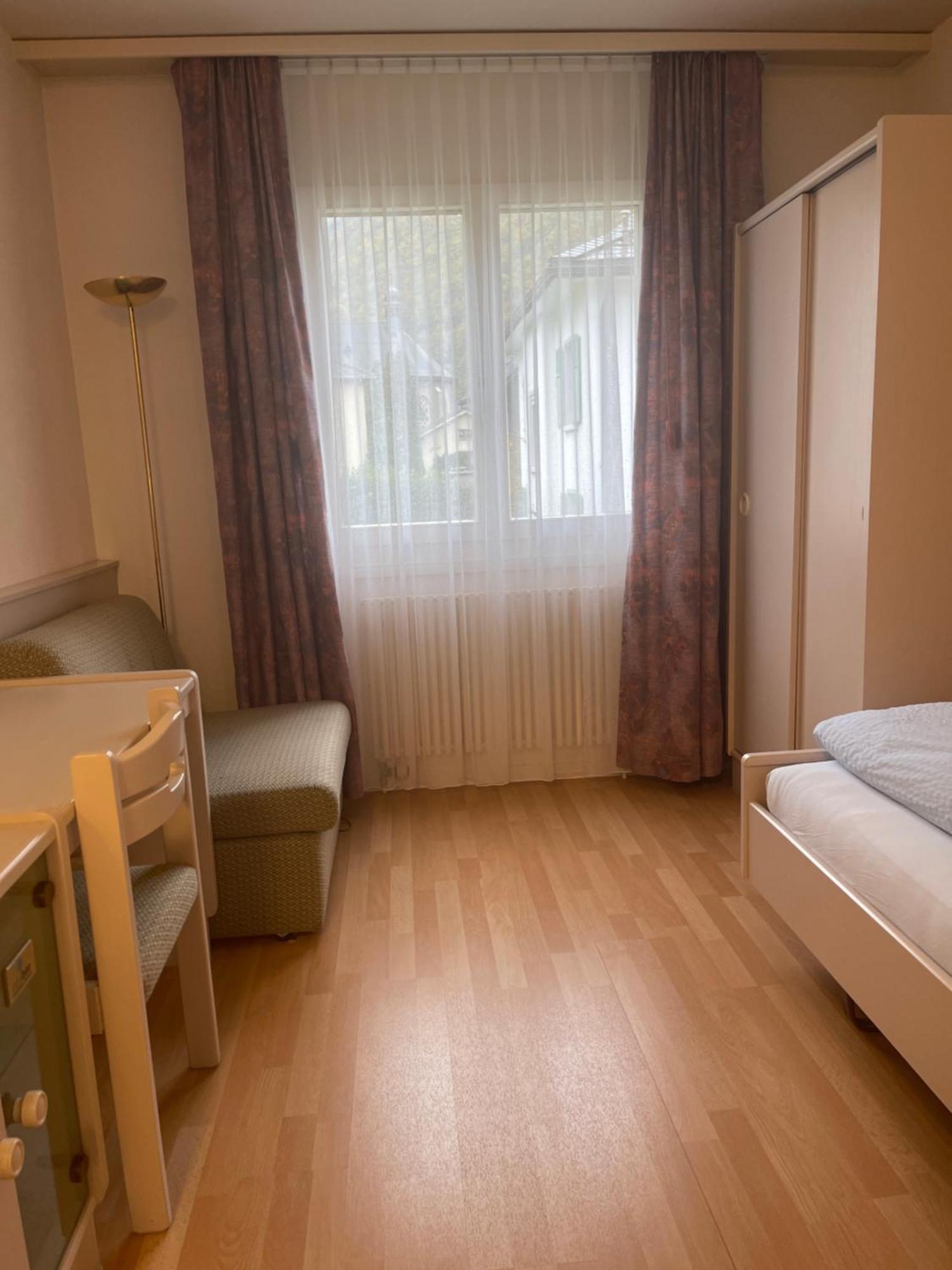 Hotel Les Berges Chippis Bagian luar foto