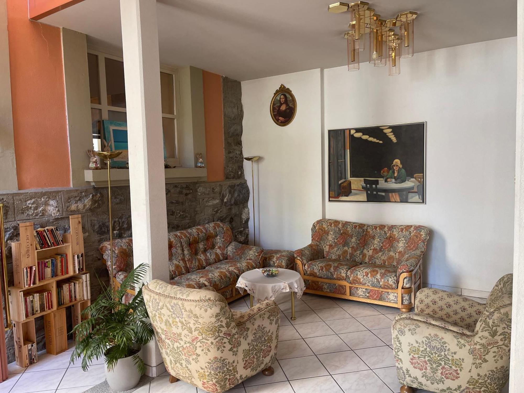 Hotel Les Berges Chippis Bagian luar foto
